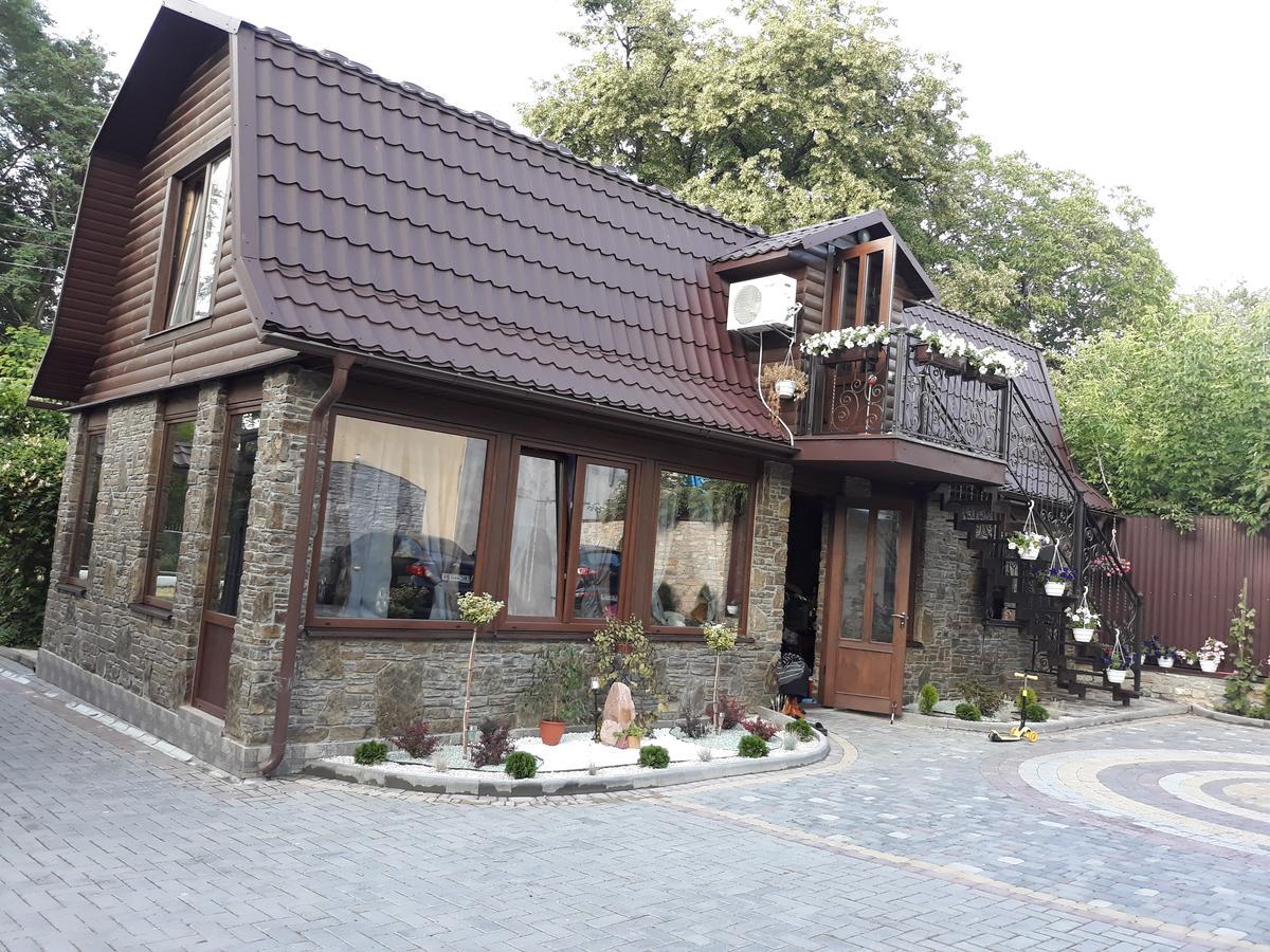 Villa Celebrity Kamjanez-Podilskyj Exterior foto
